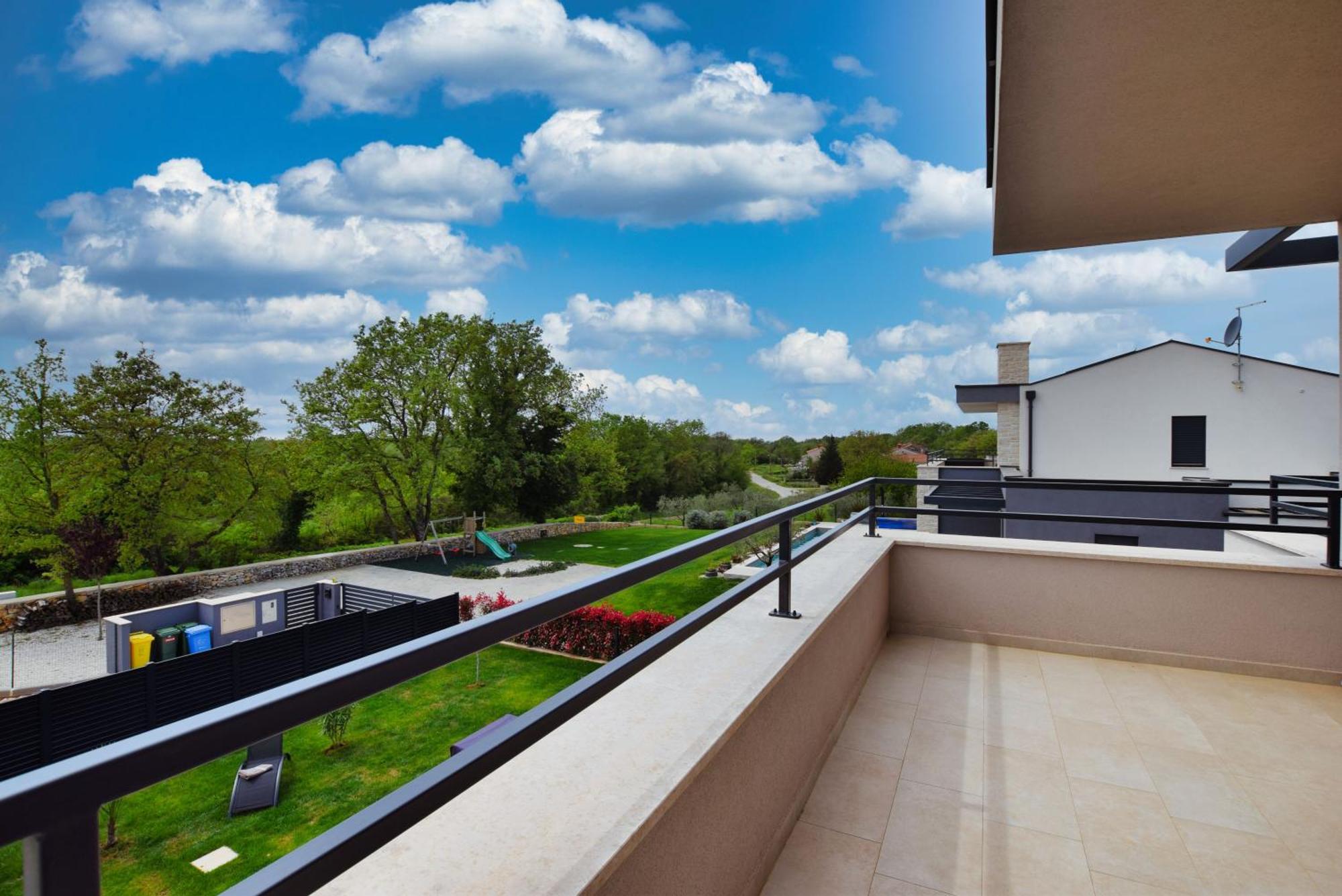 Villa Oskar Istrien Sveti Lovreč Pazenatički Kültér fotó